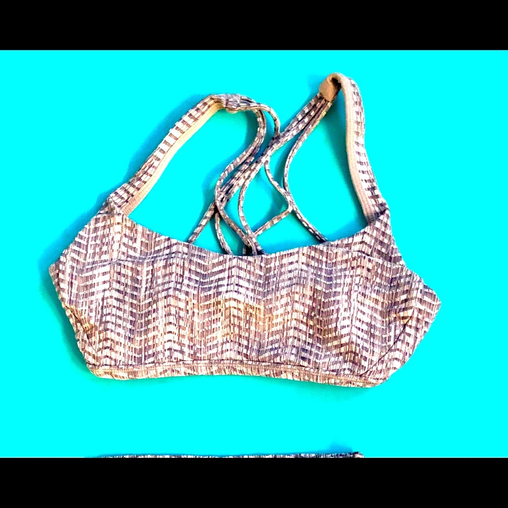 Lululemon Gray White Sports Bra 6